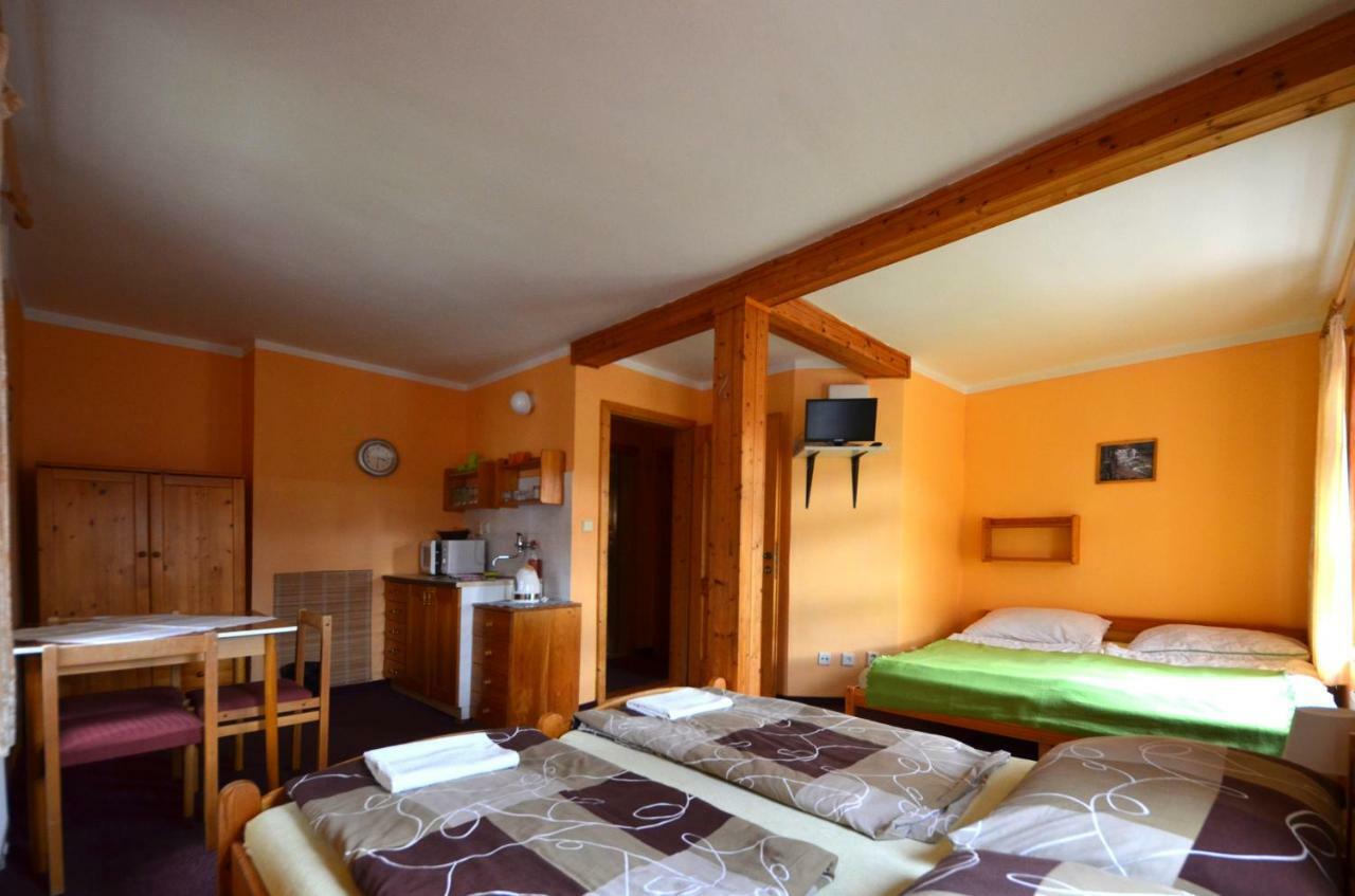 Pension Centrum Špindlerŭv Mlýn Dış mekan fotoğraf